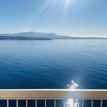 Magnifique duplex vue mer inoubliable Sanary Sur Mer Extérieur photo